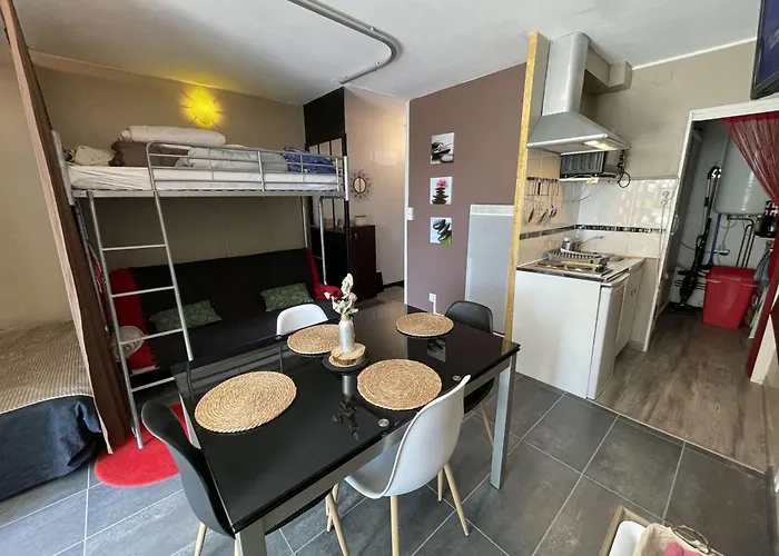 Confortable Avec Terrasse Et Parking A 300m De La - Fr-1-224c-236 * Saint-Hilaire-de-Riez